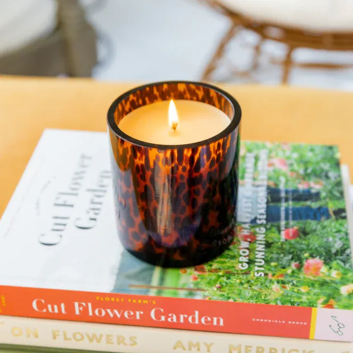 VG Leopard Candle