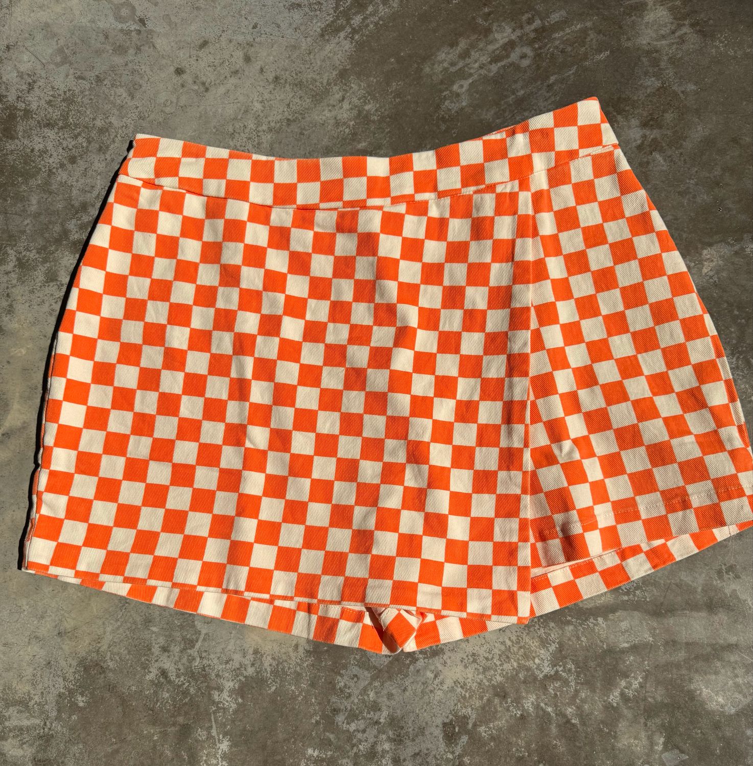 VG Game Day Checkered Skort