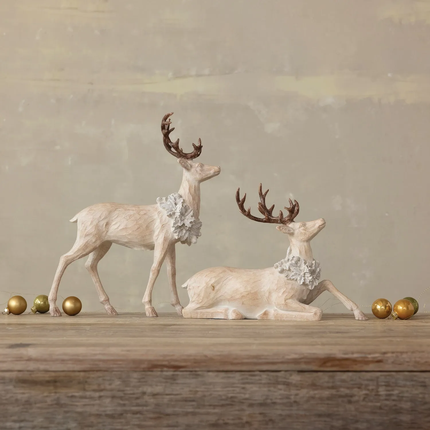 Resin Sittin Deer Whitewashed-XS8792