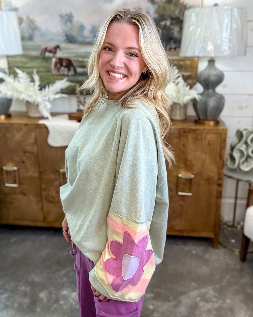 CH Bloom + Chill Top