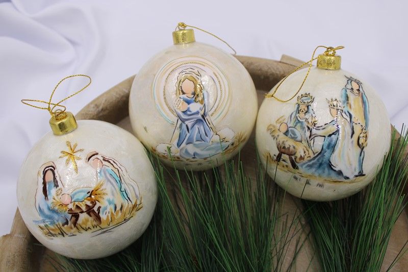 4&quot; Handpainted Nativity Scene Capiz Ball