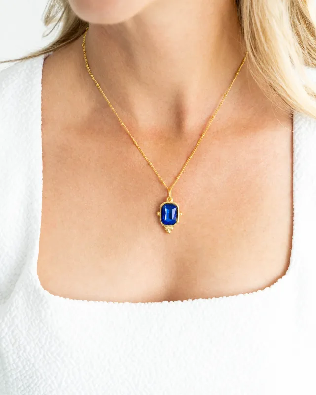 VG Dainty Collins Necklace