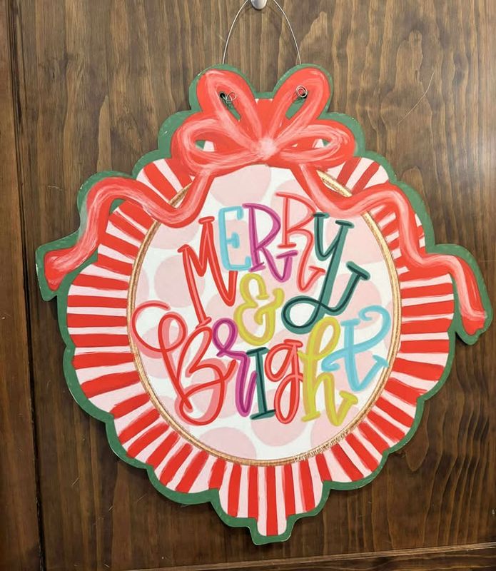 VG Merry &amp; Bright Ornament Doorhanger