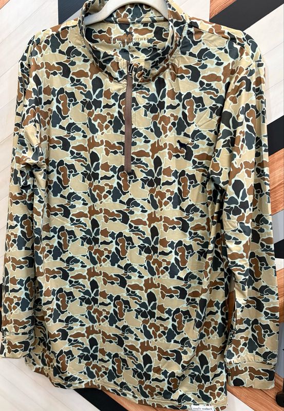 VG Men&#39;s Camo Qtr  Zip Pullover