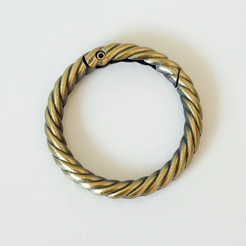 Booties Clasp-Bronze
