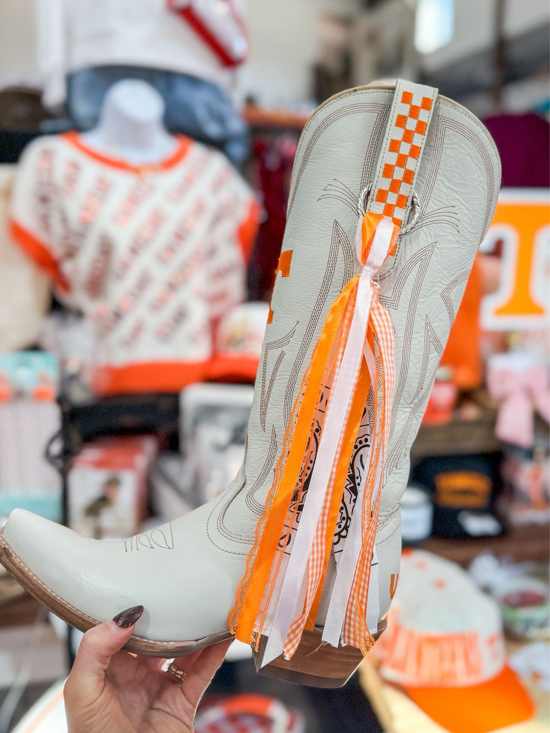 Orange/White Boot Ties