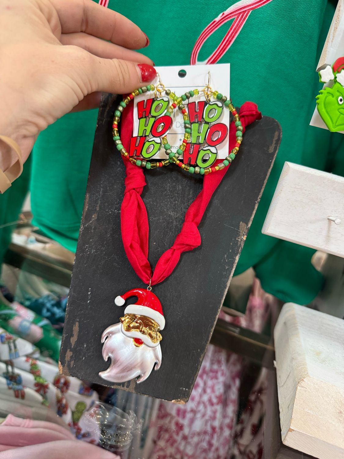 HoHoHo in Circle Earring