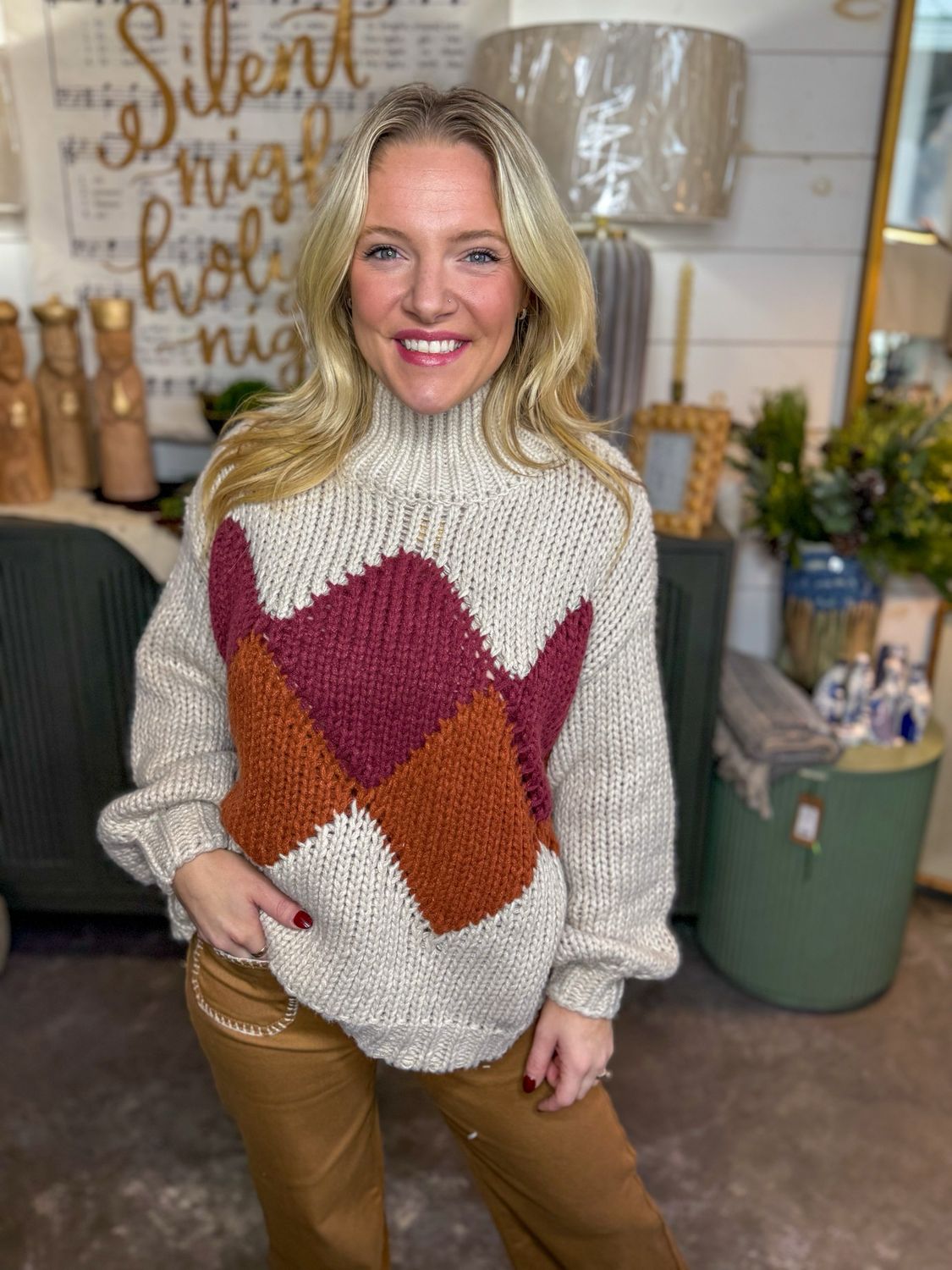 Argyle Yarn Turtleneck Sweater