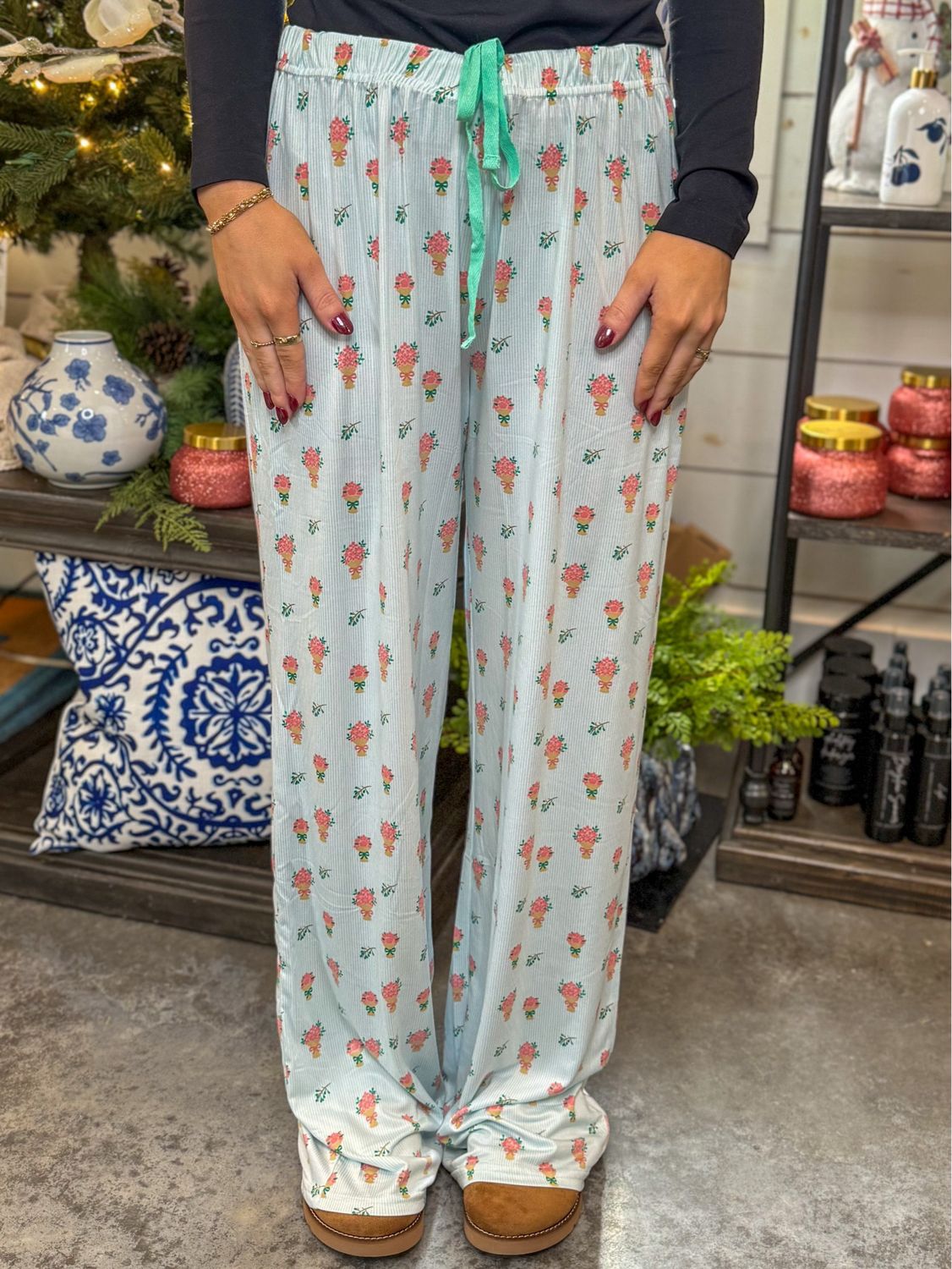 VG Love Blooms Here Sleep Pants