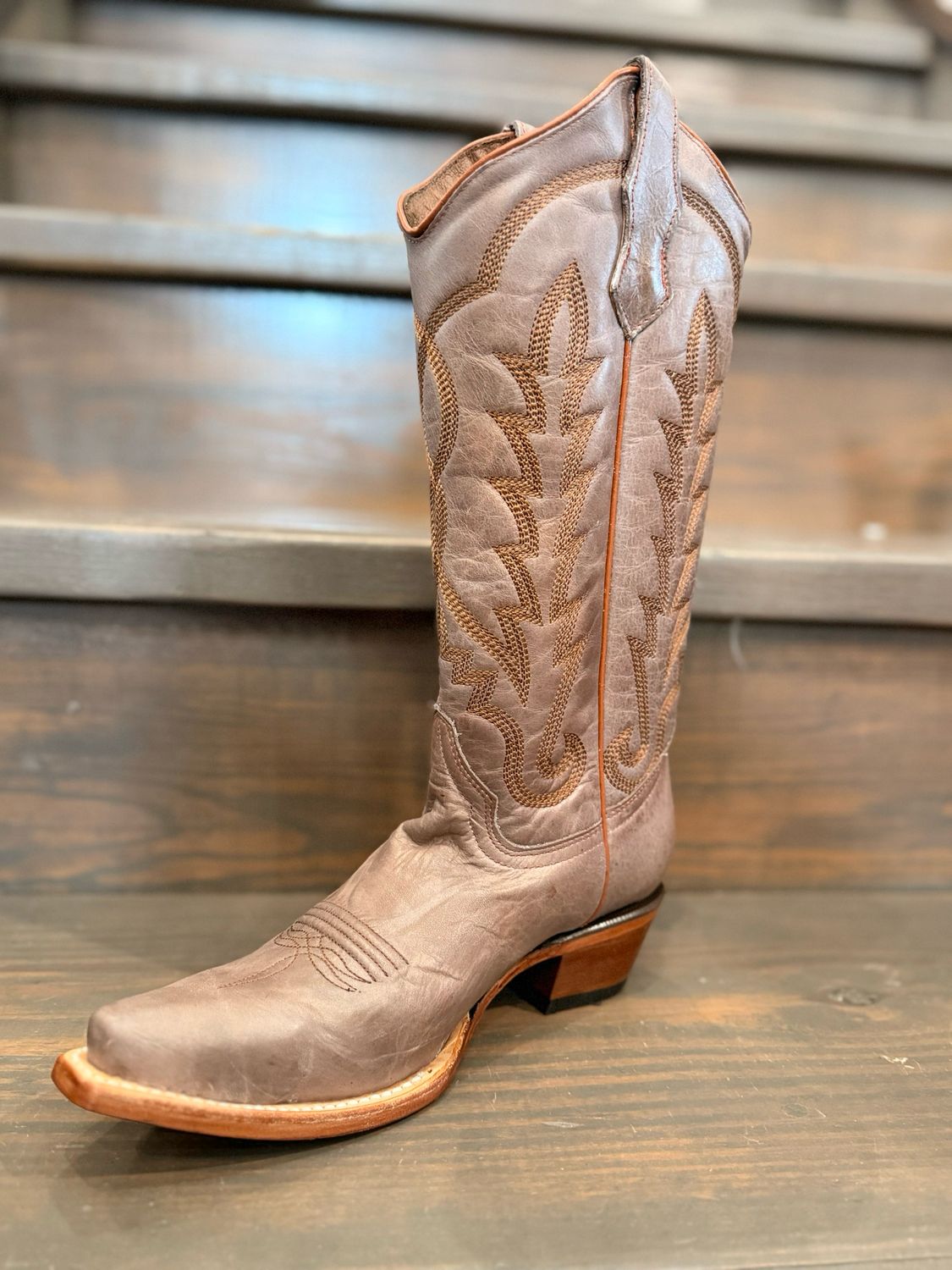 LD Sand Embroidery Boot