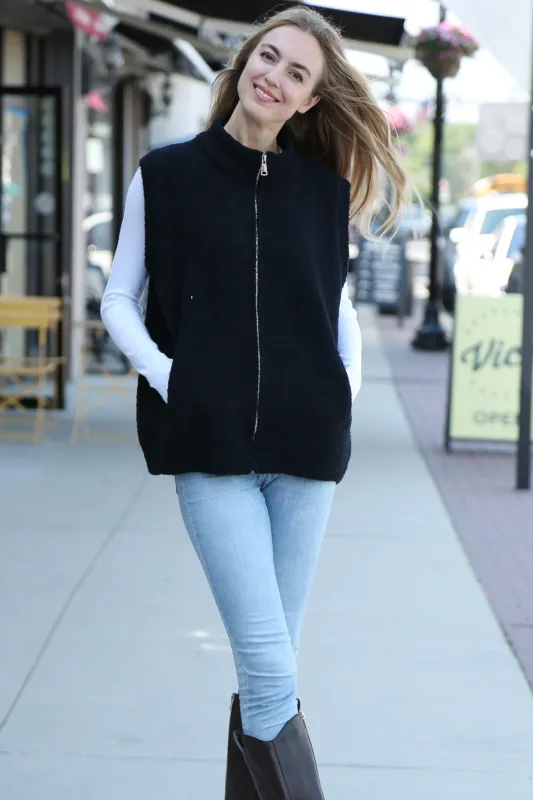 VG Comfy Luxe Black Vest w/Pockets