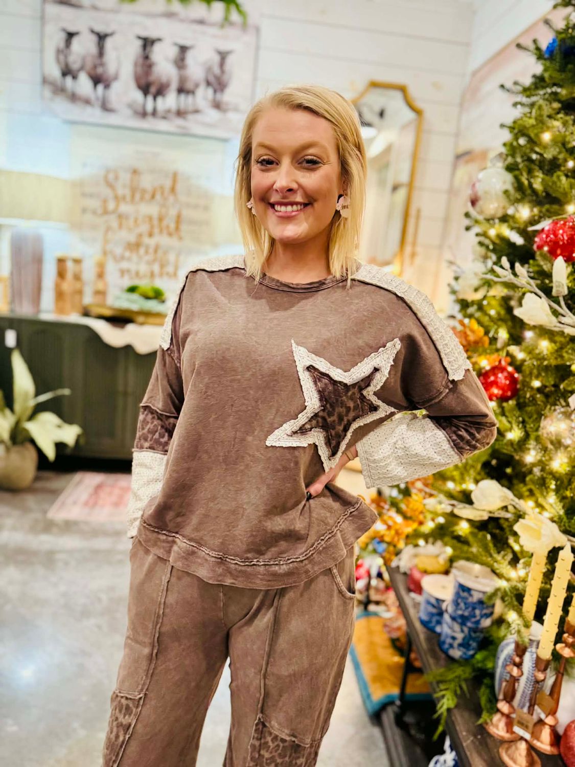 Ash Oak Leopard Star Top