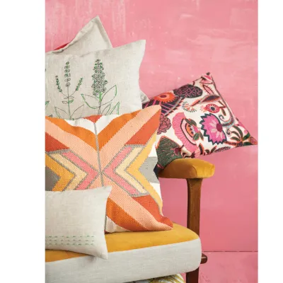 Pillows &amp; Textiles