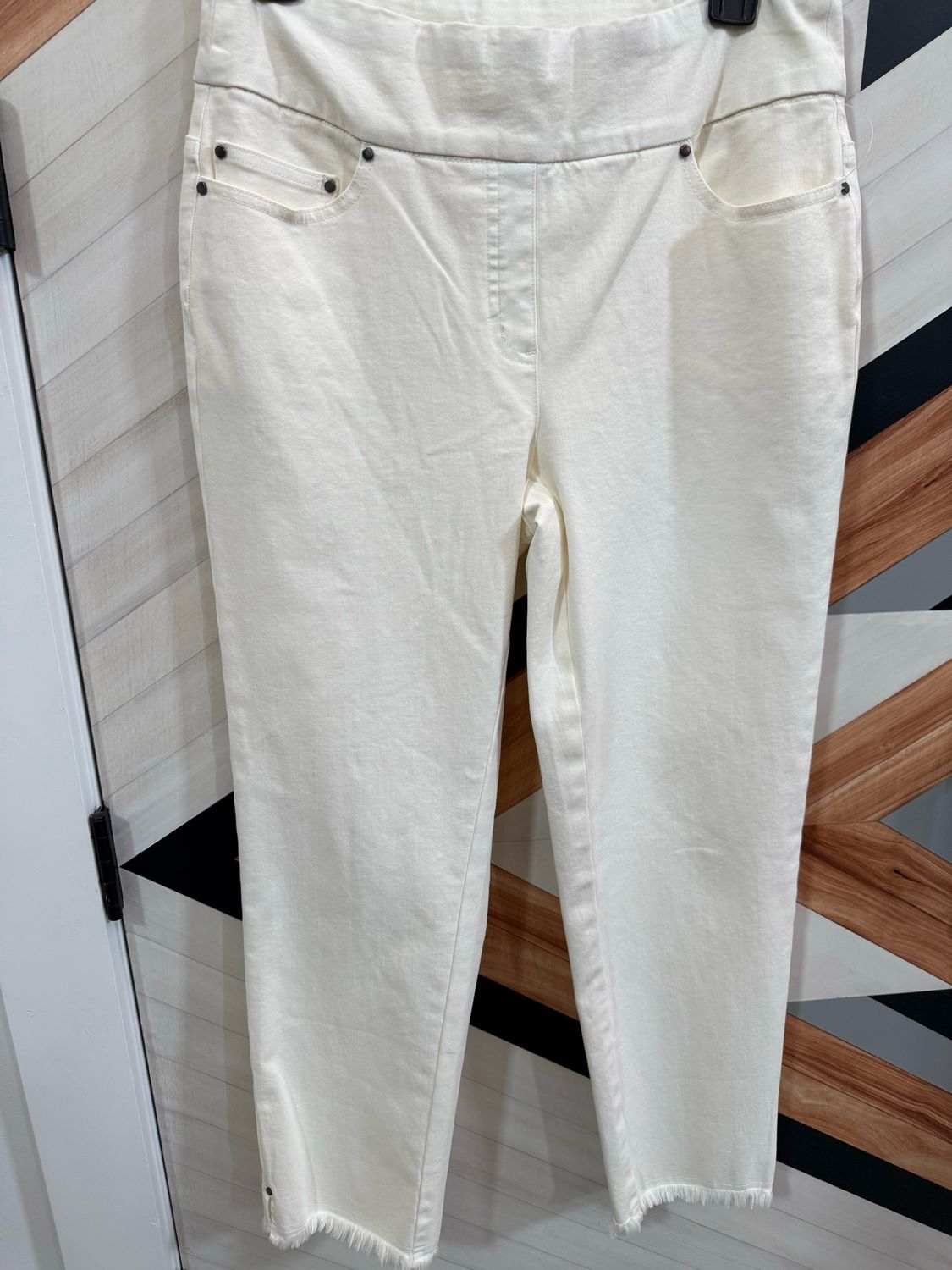 Winter White Fringe Hem Pant