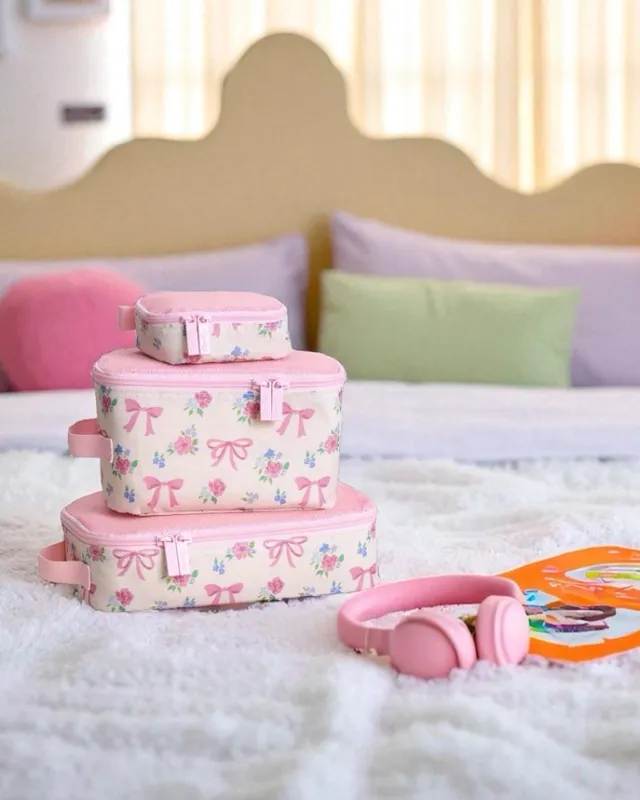 Ribbons &amp; Roses Packing Cubes