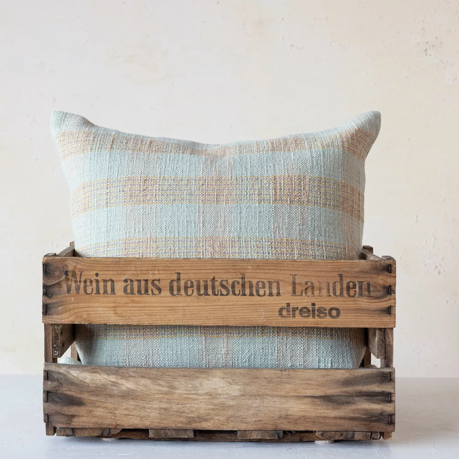 DF9071-20" Hand Woven Pillow