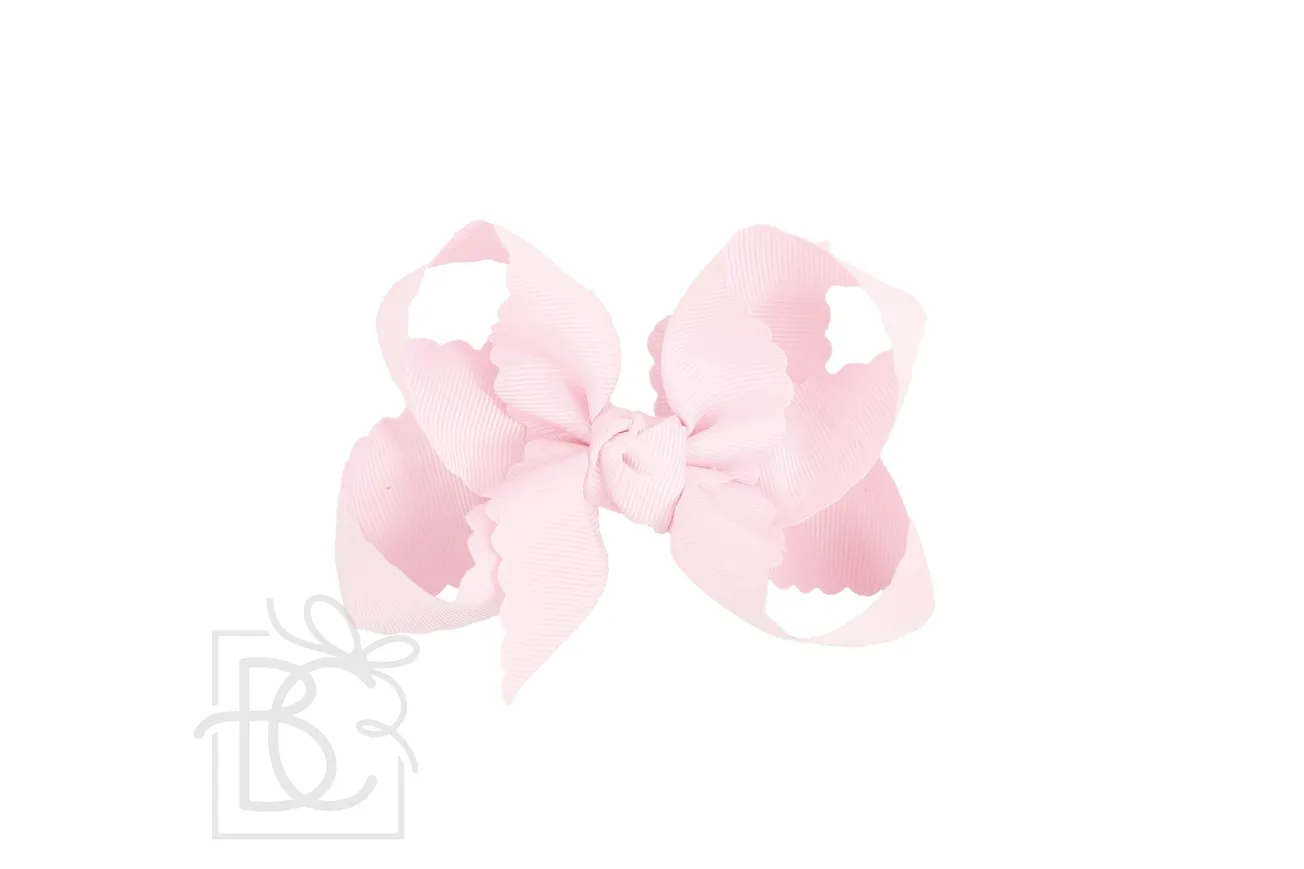 Scalloped Edge Bow-Powder Pink 4.5"