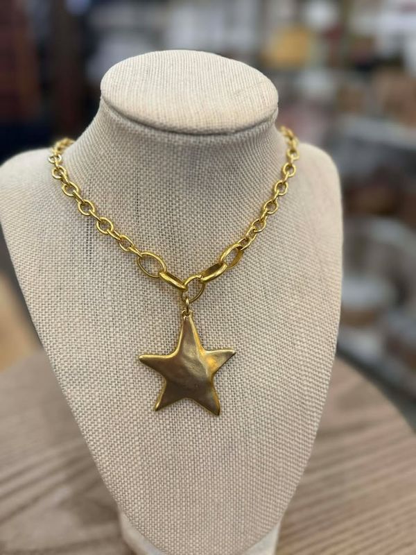 VG Star Gold Necklace