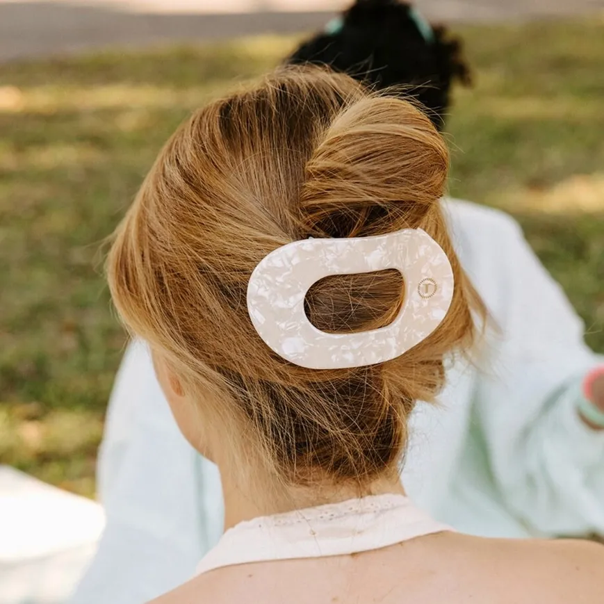 Flat Round Hair Clip Large Soft Surf