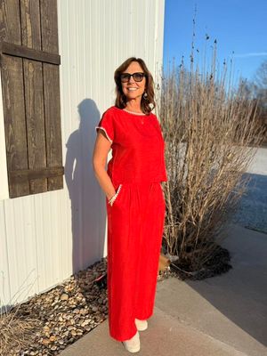 RM Downtown Darling Top - Red