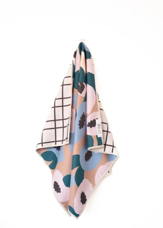 Lilly Plaid Reversible Hand Towel