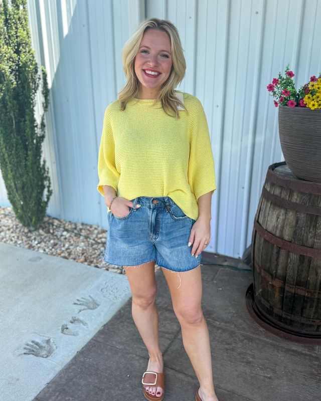 Medium A-Line Short