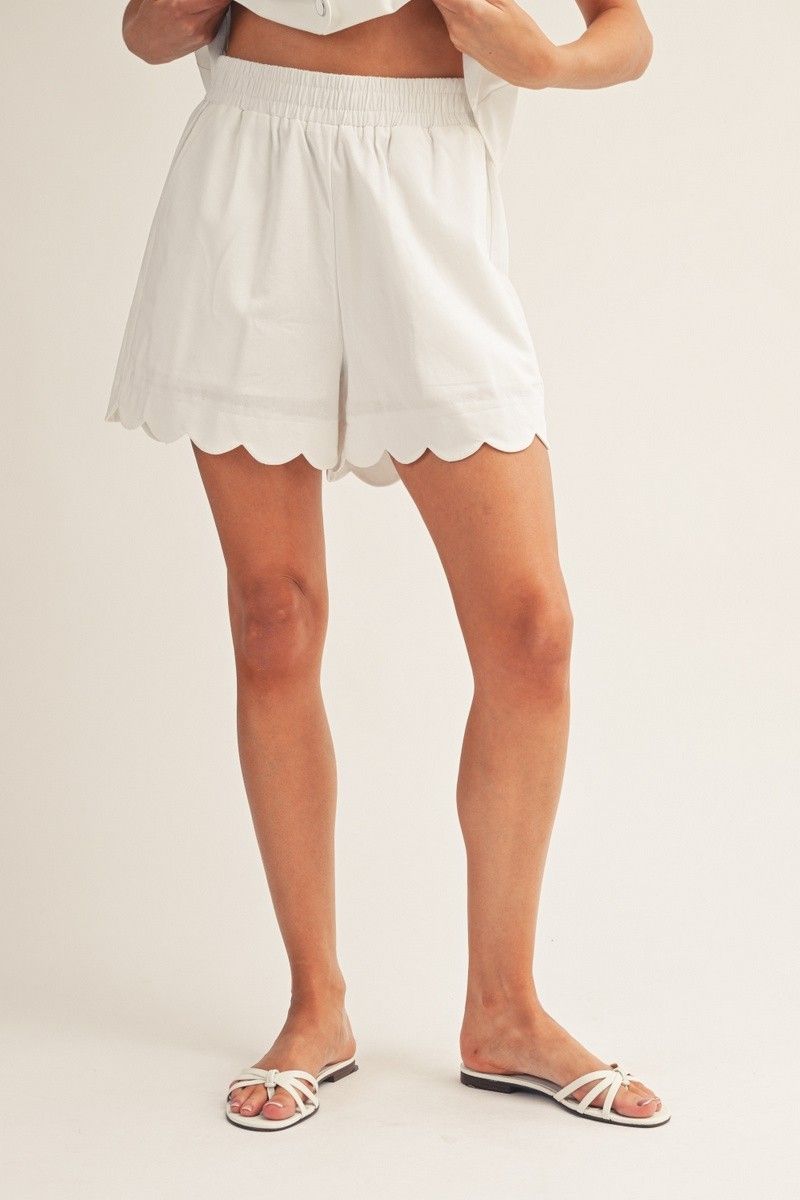 RM White Scalloped Short