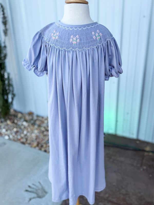 CH Flower Bouquet Smocked Bishop