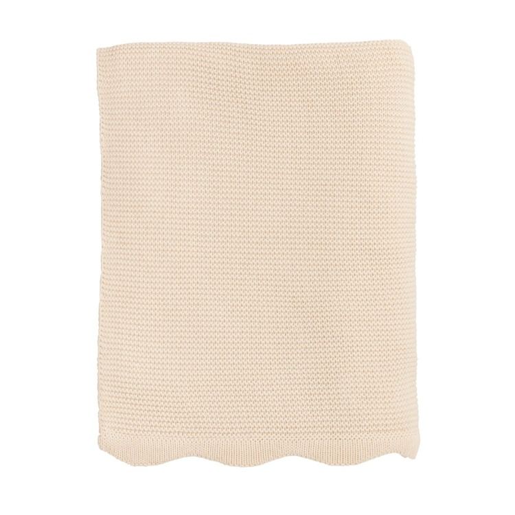 Cream Scallop Throw Blanket