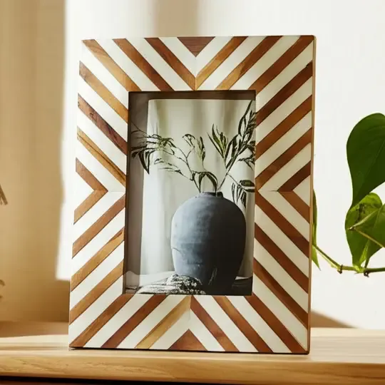 Wood Herringbone Photo Frame 4x6
