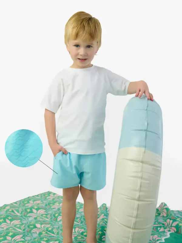 BC Blue Breeze Color Changing Trunks