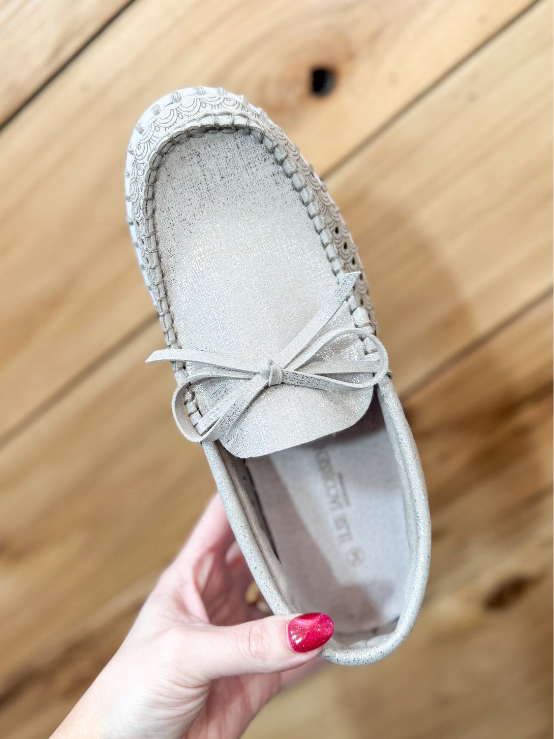 Metallic Loafer W/Laces