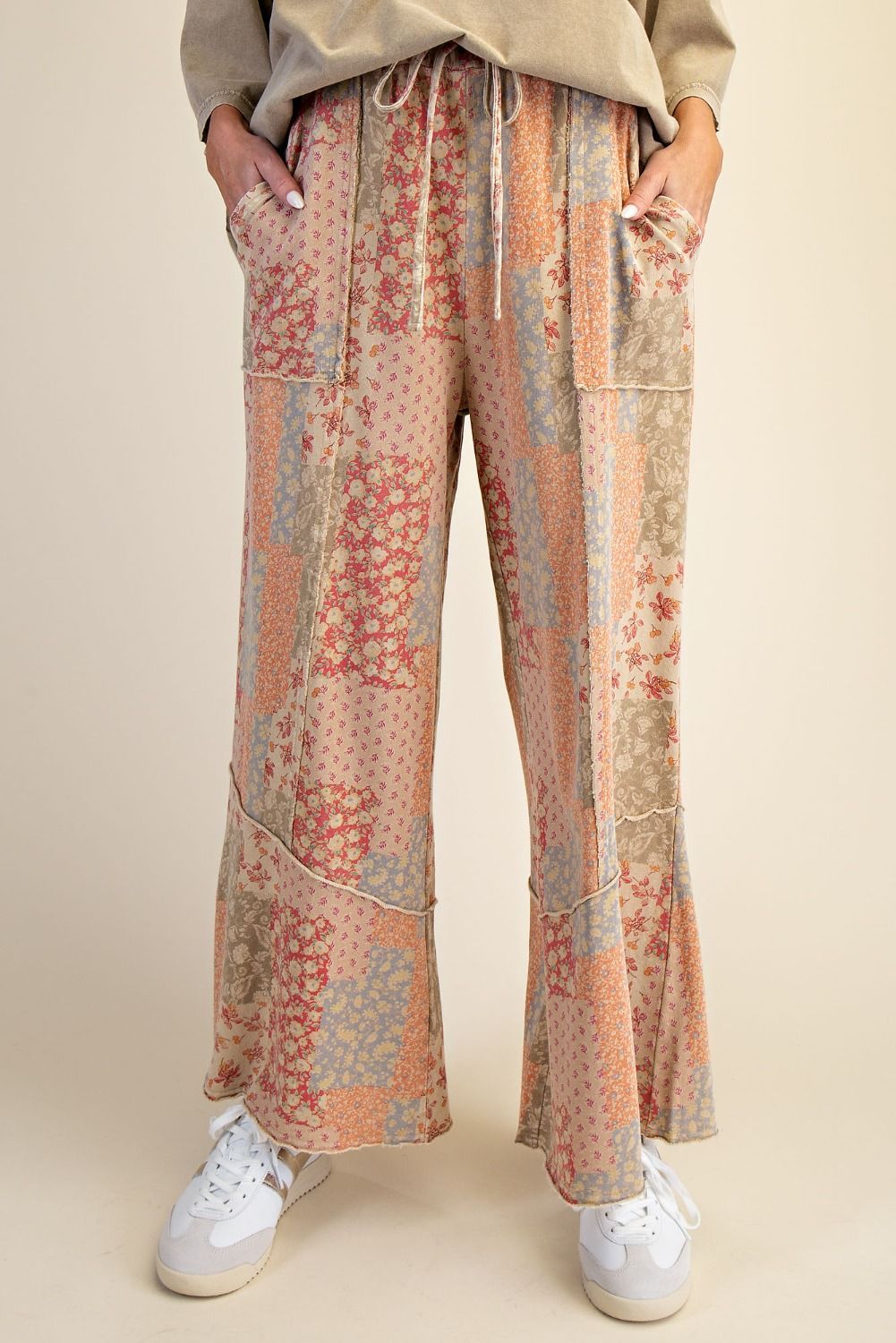 Khaki Floral Patch Pant