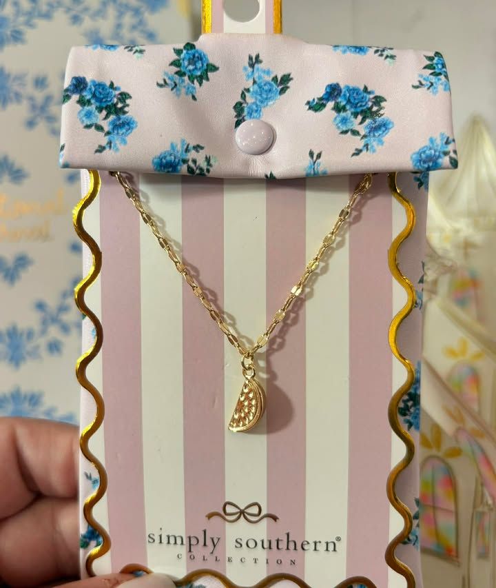RM Simply Southern Necklace Slice