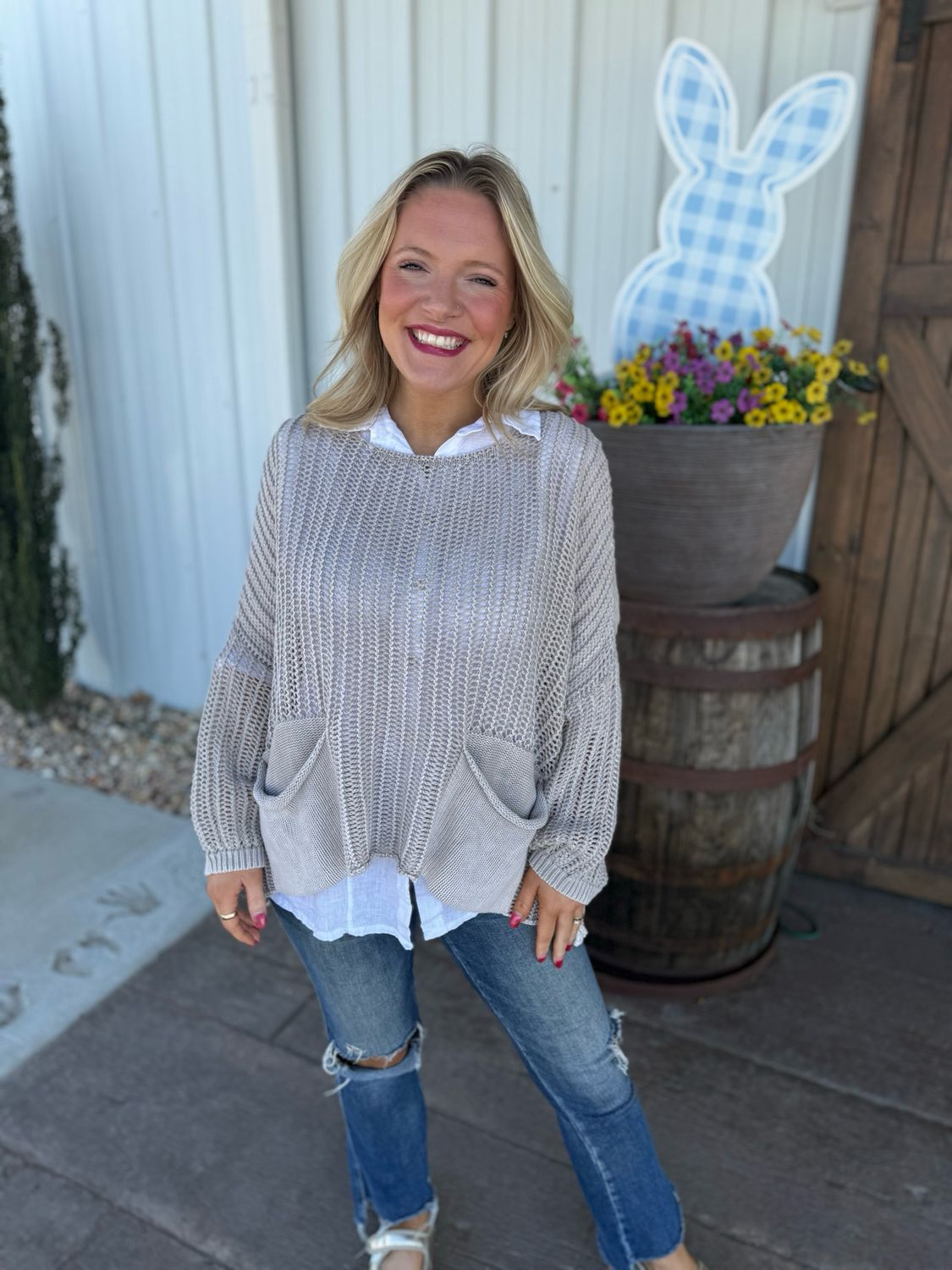 VG Antique Crochet Knit Top