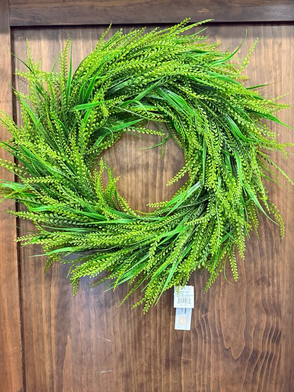VG Beaded Grass/Blade Wreath 24"