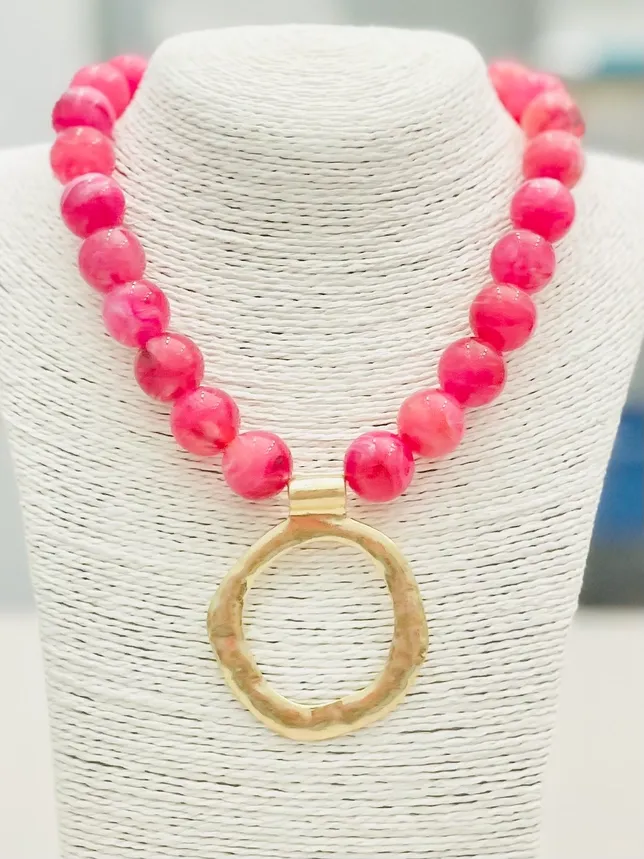 VG Pendant Raspberry Necklace