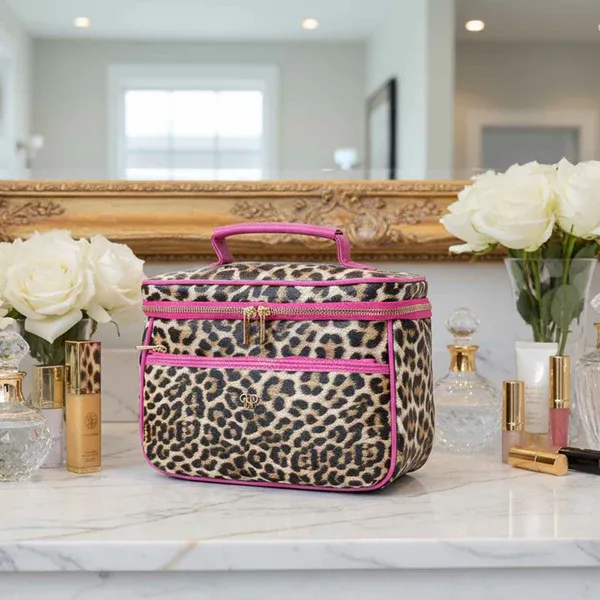 VG Classic Train Case-Fierce Leopard