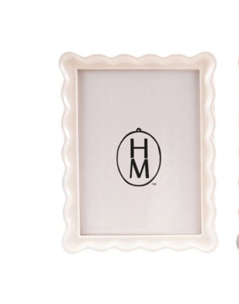 Pink Resin Scalloped Frame