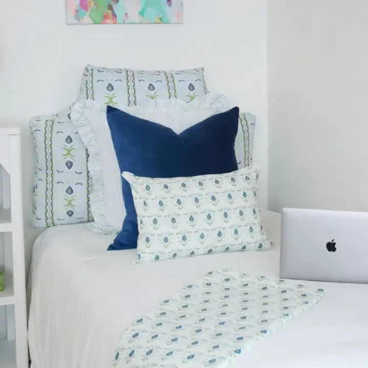 VG Headboard-Rosemary Stripe Lagoon