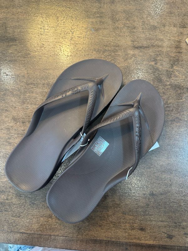 VG Archies-Chocolate Brown