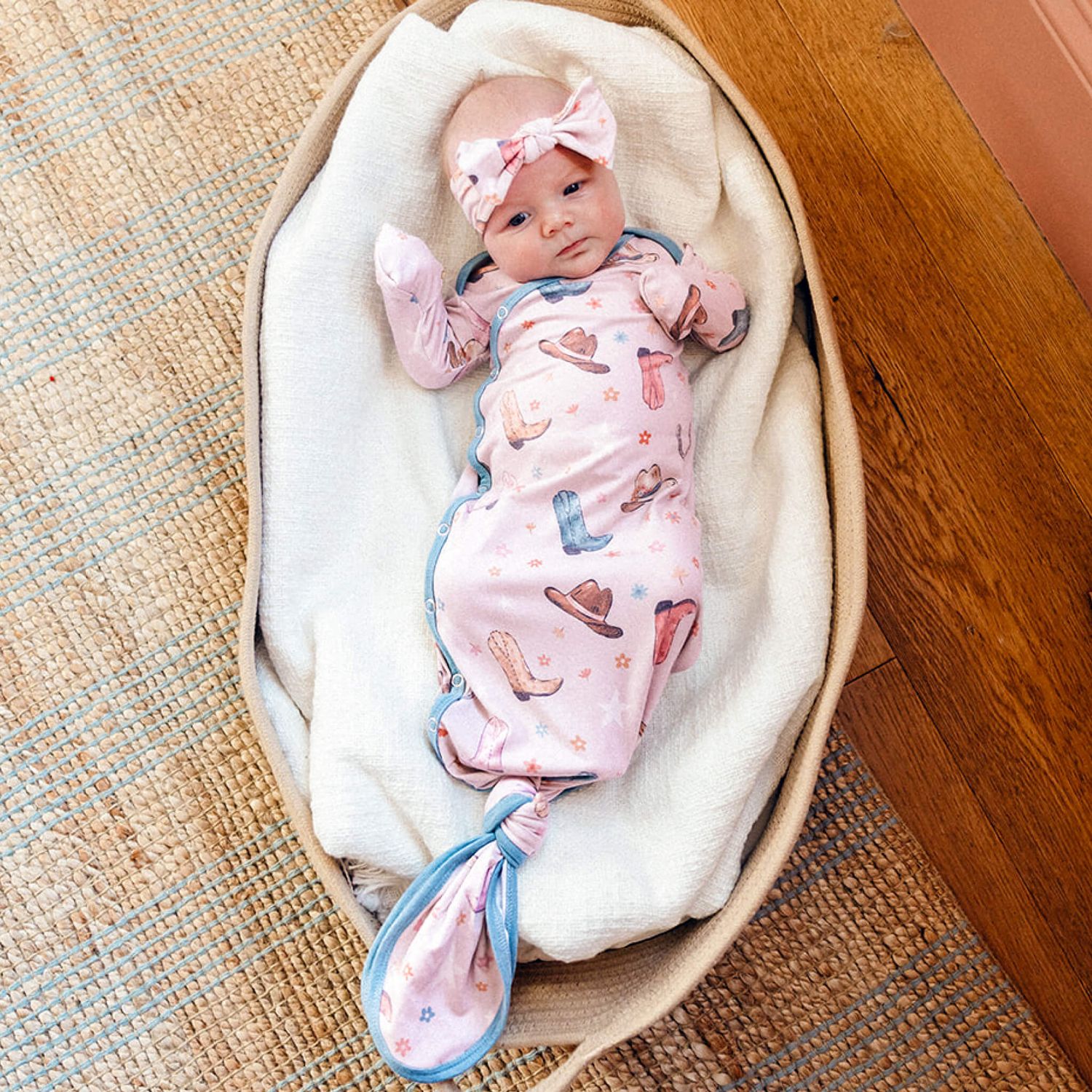 Cheyenne Newborn Knotted Gown