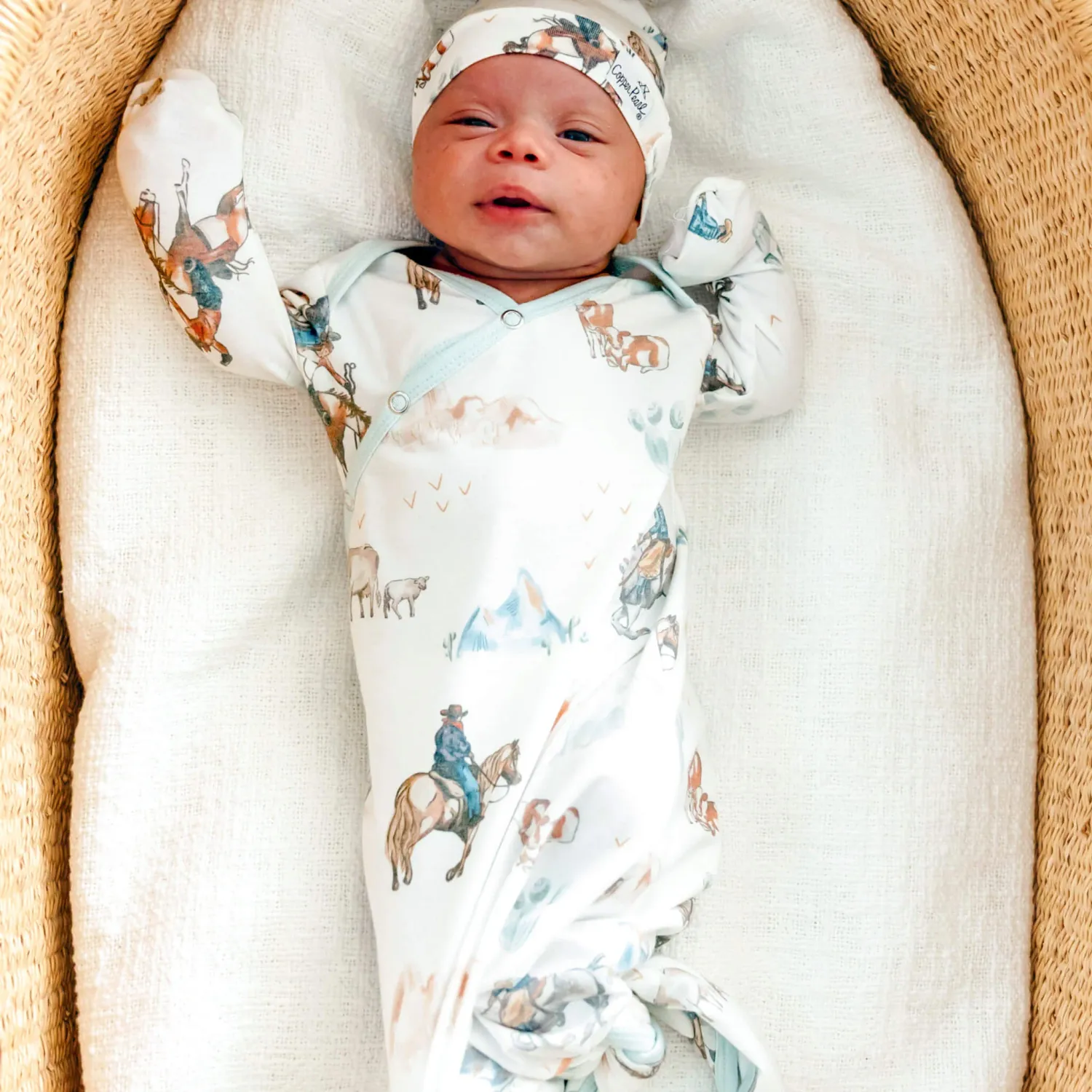 Boone Newborn Knotted Gown
