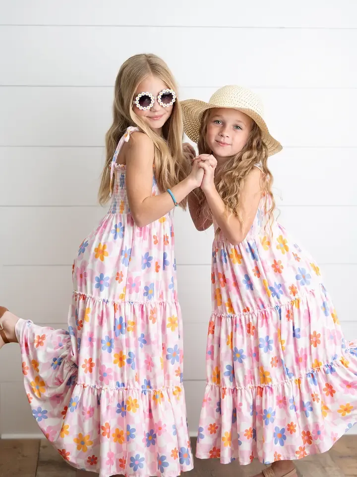 RM Retro Daisy Twirl