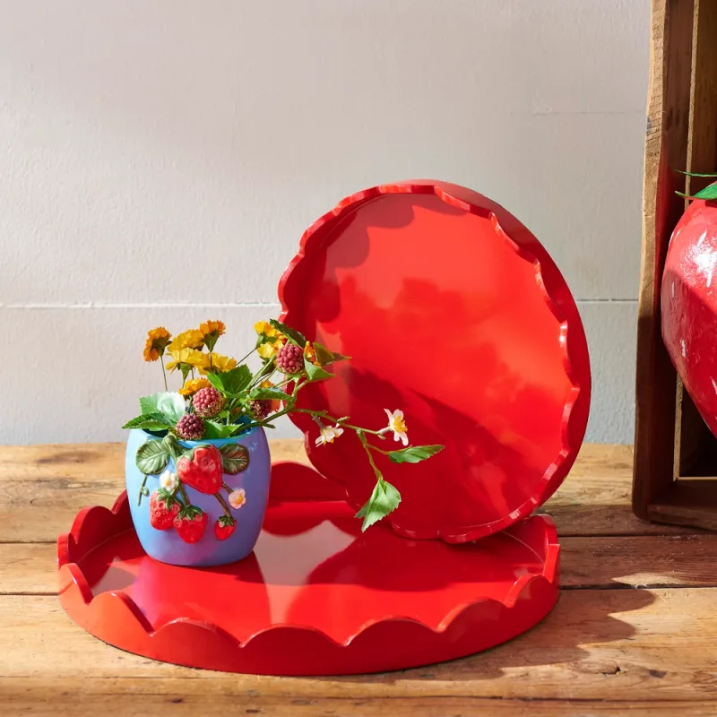 Round Red Scalloped Tray MD