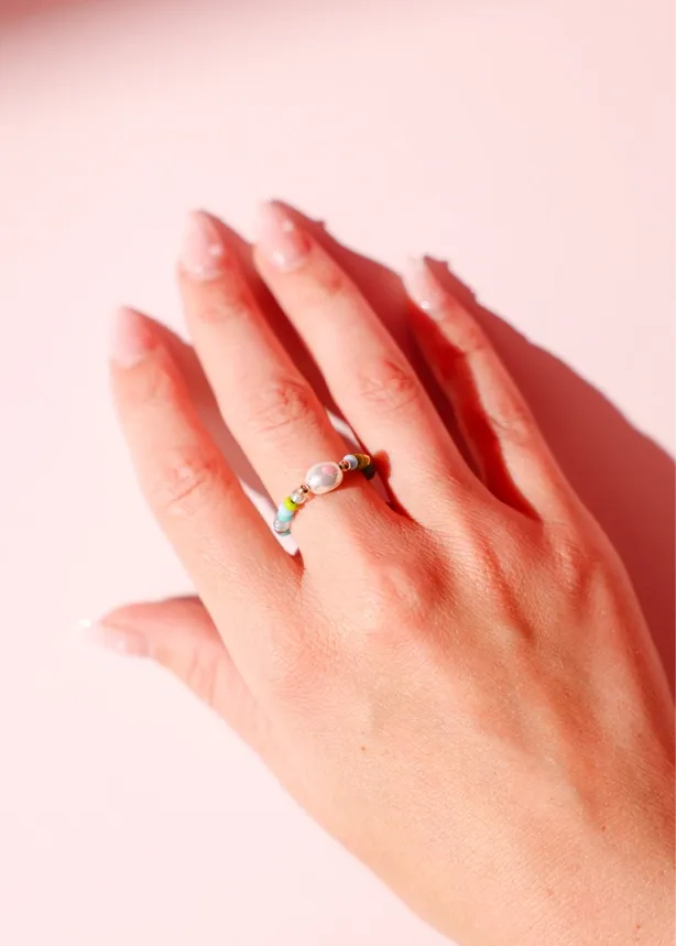 VG Beaded Blonde-Capri Sprinkle Pearl Ring