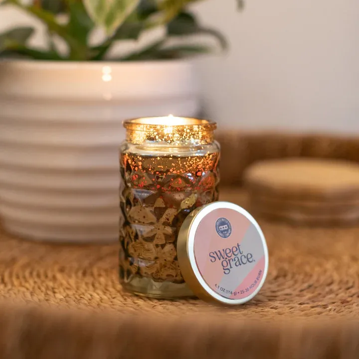 VG Bridgewater-Gold Glass Collection Candle