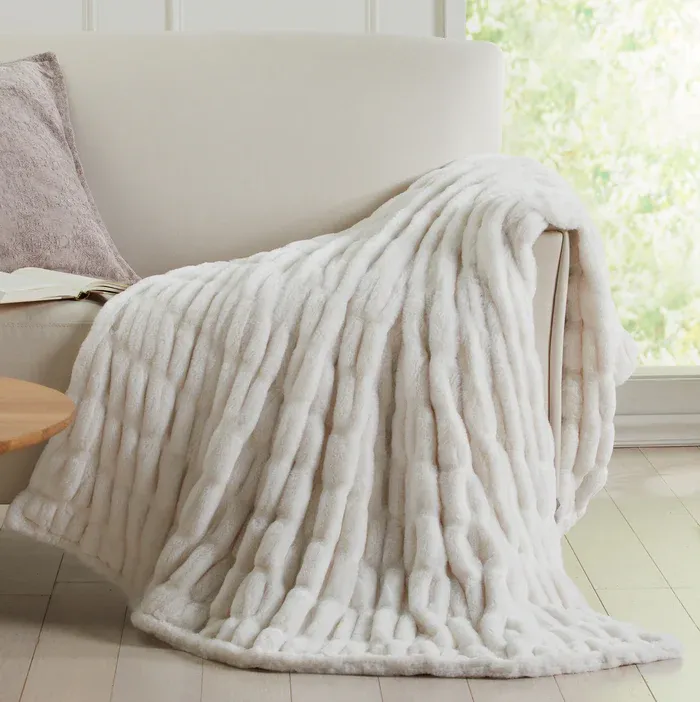 VG Lily Blanket-White