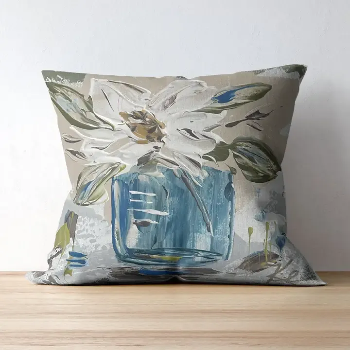 VG White Magnolia Pillow