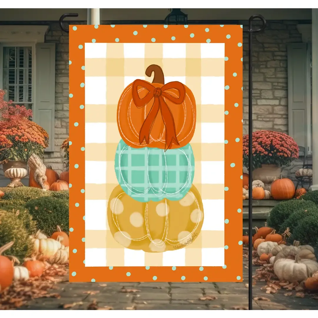 Trio Stack W/Bow Garden Flag
